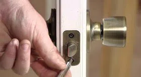 City Locksmith Store Dallas, TX 972-908-5983 - 16-Emergency-Locksmith-Opening